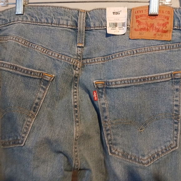 Levi's classic fit jeans 33 32 - Picture 3 of 3